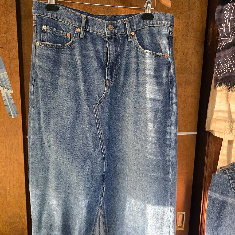 Women's GAP Denim Maxi Skirt size 12/31